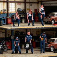 6 Pieces 1/64 Technician Figure Set Scene Display Technician Figure Set