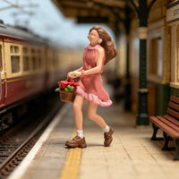1/64 Scale Pink Dress Miniature Girl Hand Painted running Girl Figurine Collectible Gift Miniature Figure for Collectors