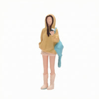 Hooded Girl Figurine 1:64 Scale Miniature Girl Figurine Hand-Painted