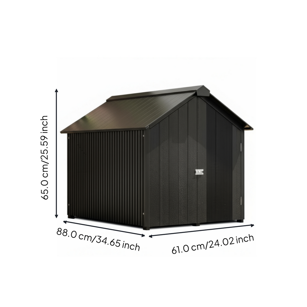 Insulated wooden dog house, raised floor
