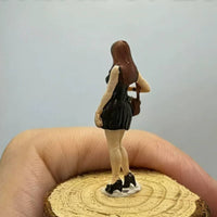 1/64 Hand Painted Resin Figurine 3D Display Piece Resin Figurine Handcrafted Mini Woman Model for Collectors