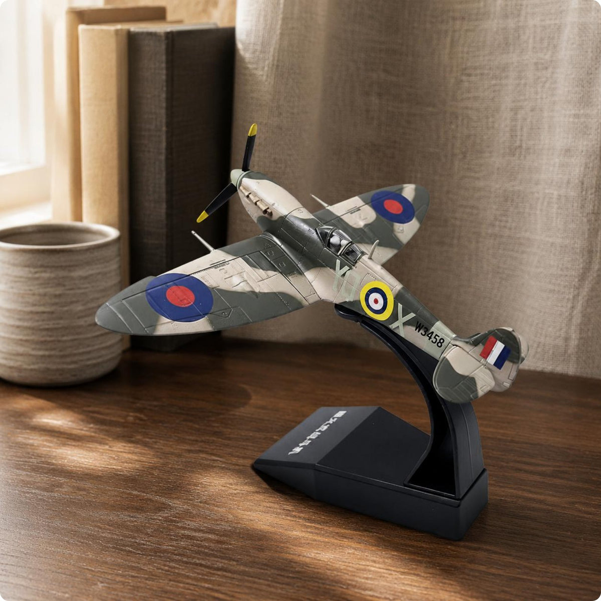 WW2 Fighter Aircraft Model Die-Cast Metal Diecast Fighter Plane
