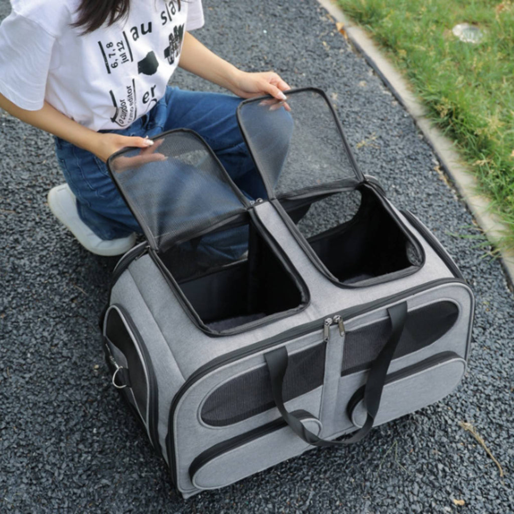 Pet Trolley Case Portable Pet Suitcase Ventilation System for Cats